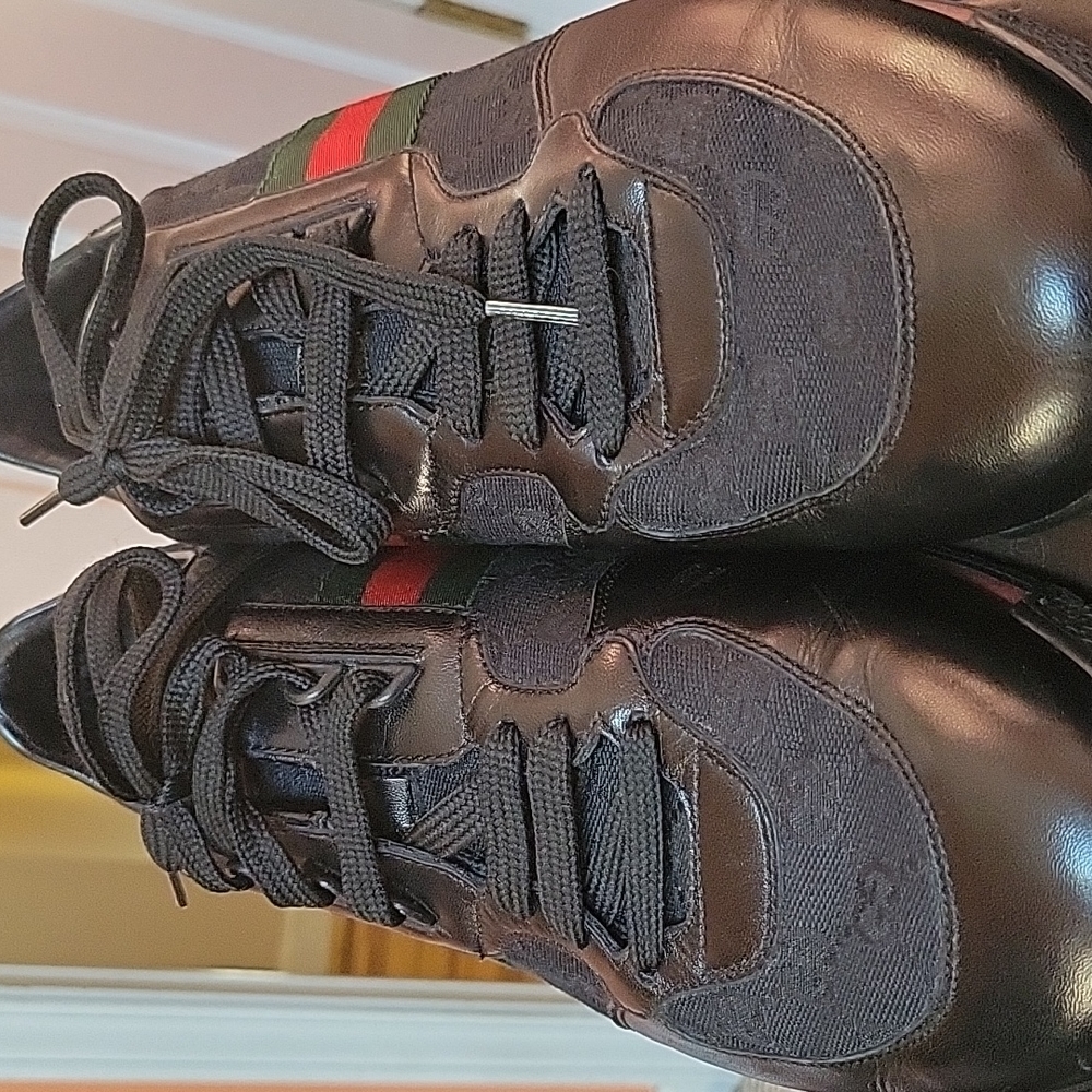 Men's Gucci Shoes